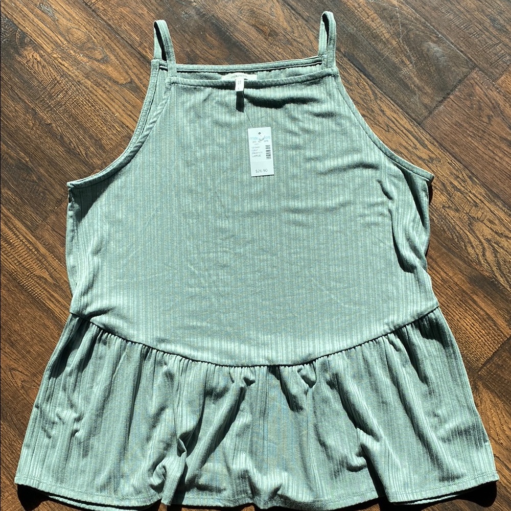 Maurices Green Solid Tiered Babydoll Tank Top
